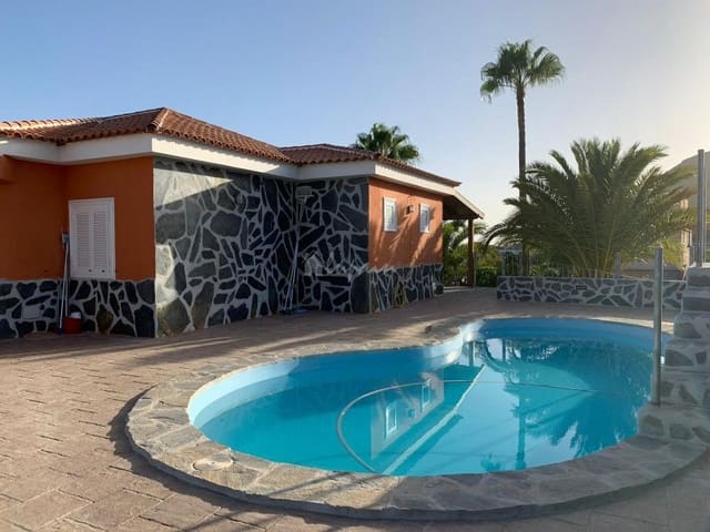 7 sovrum Finca/Hus på landet till salu i El Roque, San Miguel de Abona med pool garage - 1 300 000 € (Ref: 9802931)