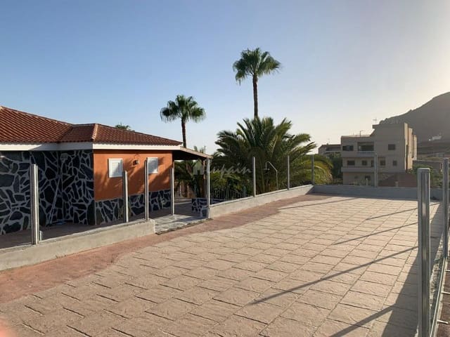 7 sovrum Finca/Hus på landet till salu i El Roque, San Miguel de Abona med pool garage - 1 300 000 € (Ref: 9802931)