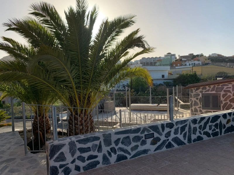 7 sovrum Finca/Hus på landet till salu i El Roque med pool garage - 1 300 000 € (Ref: 9802931)