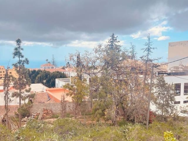 Landgrundstück zu verkaufen in Arona - 110.000 € (Ref: 9802932)