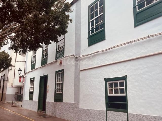 Landgrundstück zu verkaufen in Arona - 110.000 € (Ref: 9802932)