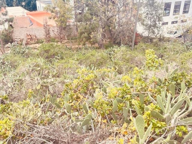 Landgrundstück zu verkaufen in Arona - 110.000 € (Ref: 9802932)