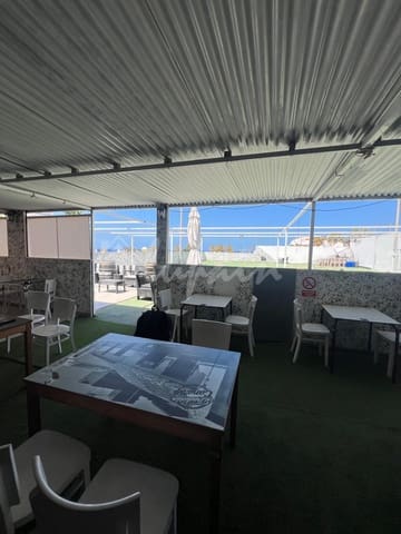 Business for sale in Costa del Silencio, Arona - € 30,000 (Ref: 9810794)