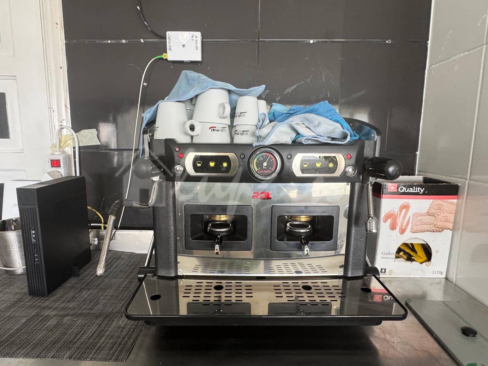 Business for sale in Costa del Silencio - € 30,000 (Ref: 9810794)