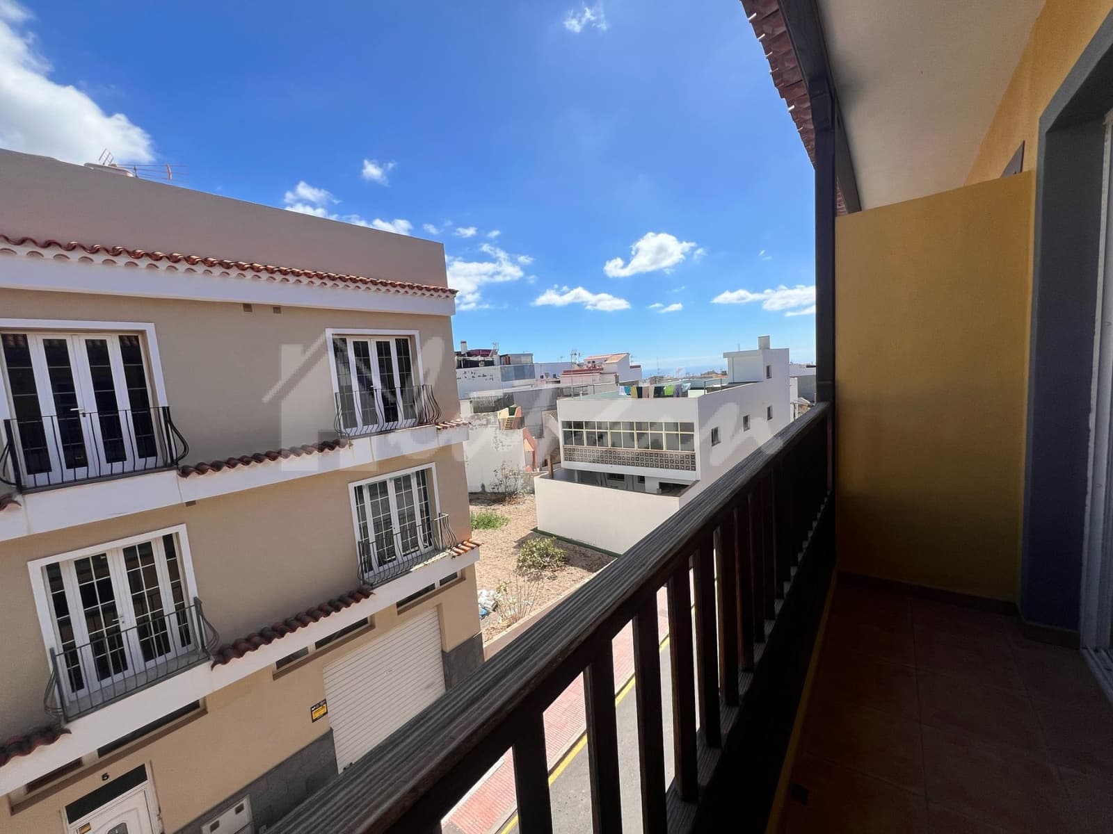 3 Zimmer Haus zu verkaufen in Valle de San Lorenzo mit Garage - 290.000 € (Ref: 9838628)