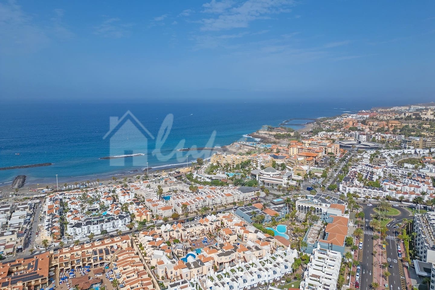 3 makuuhuone Huoneisto myytävänä paikassa Costa Adeje mukana uima-altaan - 780 000 € (Ref: 9877533)