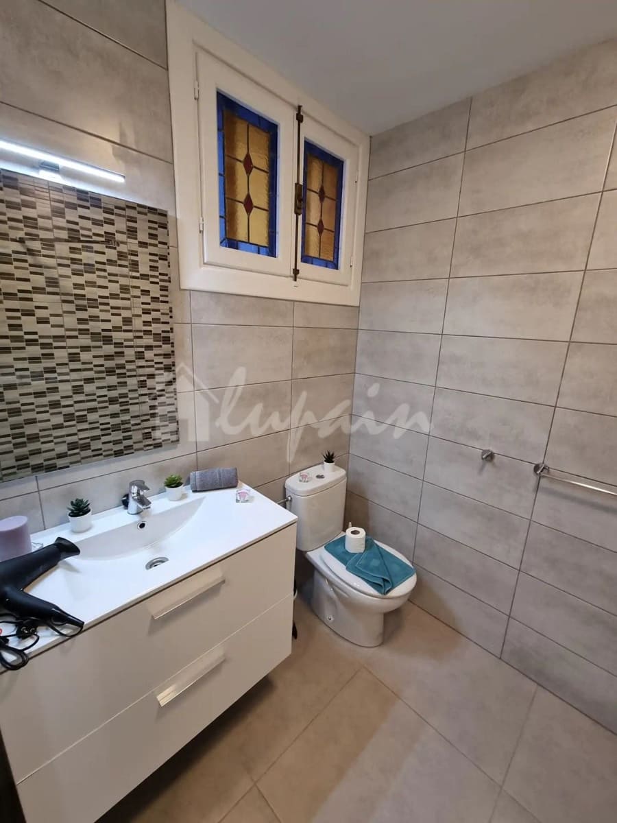 Studio til salgs i Playa de las Americas med svømmebasseng - € 389 500 (Ref: 9883668)
