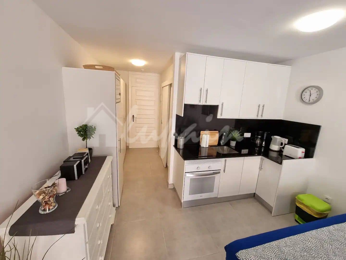 Studio til salgs i Playa de las Americas med svømmebasseng - € 389 500 (Ref: 9883668)