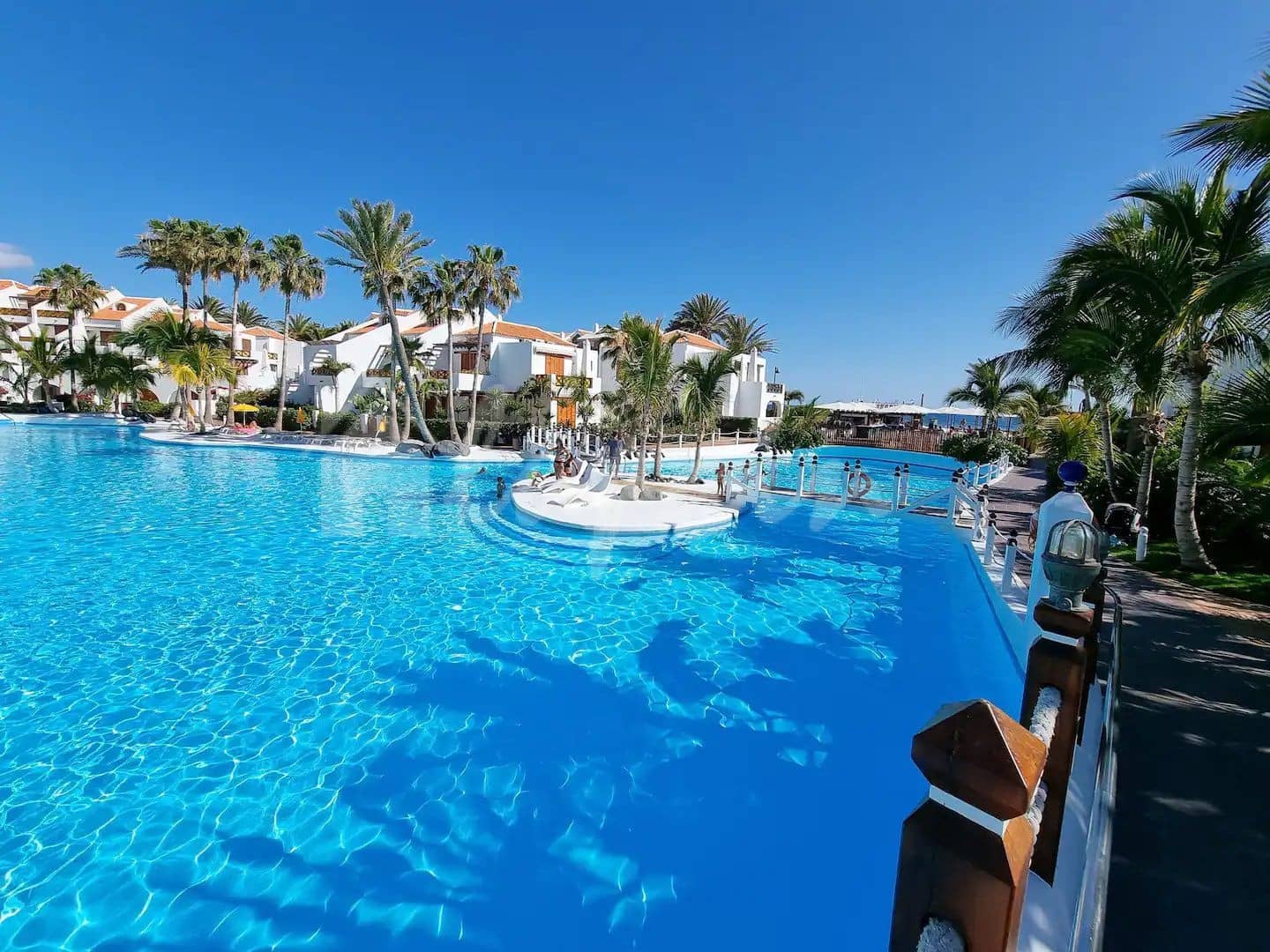 Studio til salgs i Playa de las Americas med svømmebasseng - € 389 500 (Ref: 9883668)