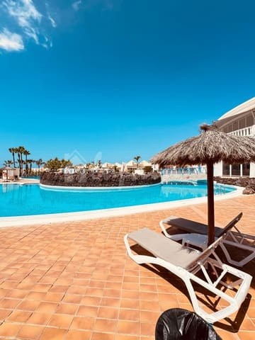 2 sovrum Bungalow till salu i Golf del Sur, San Miguel de Abona med pool - 330 000 € (Ref: 9883669)