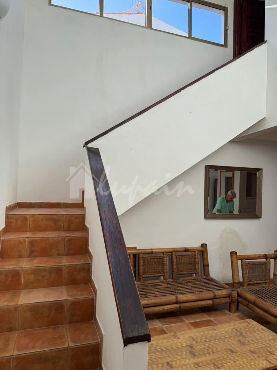 3 soverom Leilighet til salgs i Costa del Silencio med svømmebasseng - € 239 000 (Ref: 9893139)