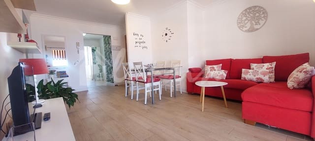 2 makuuhuone Huoneisto myytävänä paikassa Los Cristianos, Arona mukana uima-altaan - 490 000 € (Ref: 9898355)