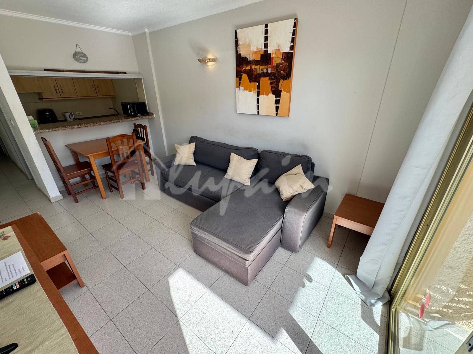 Studio te koop in Playa de las Americas met zwembad - € 259.000 (Ref: 9898356)