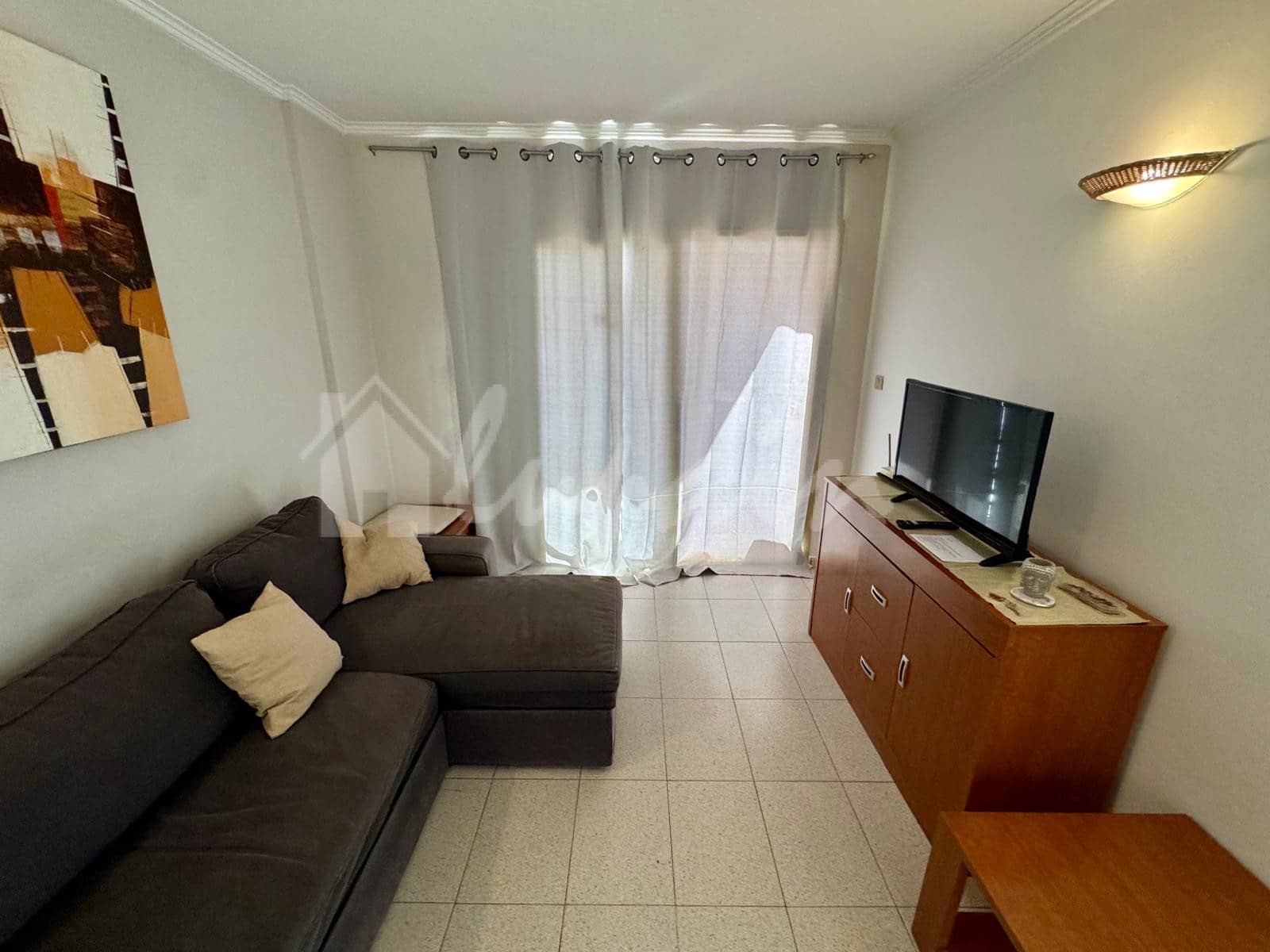Studio te koop in Playa de las Americas met zwembad - € 259.000 (Ref: 9898356)