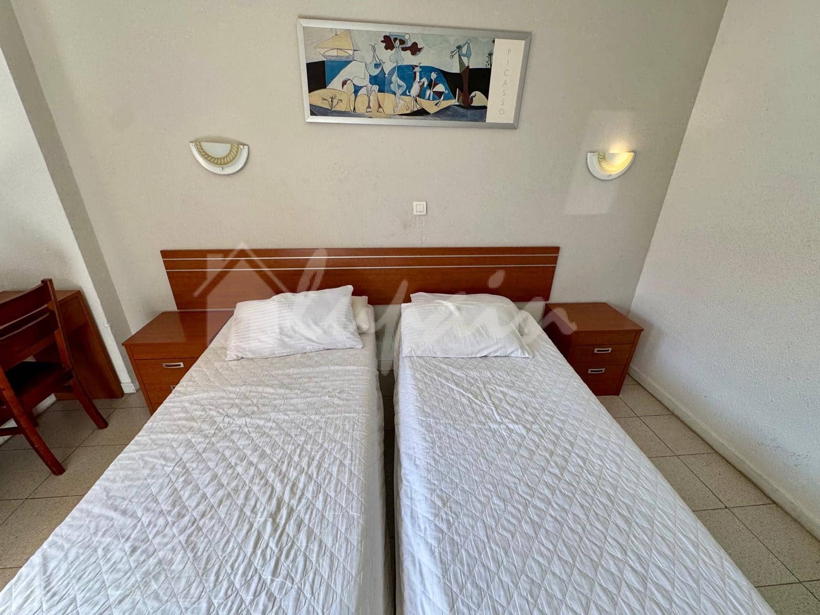 Studio te koop in Playa de las Americas met zwembad - € 259.000 (Ref: 9898356)