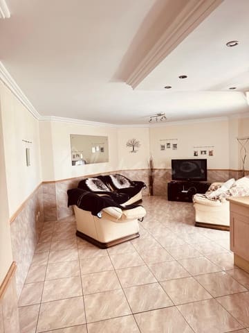 2 Zimmer Apartment zu verkaufen in Los Cristianos, Arona mit Pool - 350.000 € (Ref: 9918971)