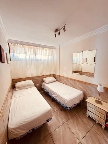 2 Zimmer Apartment zu verkaufen in Los Cristianos, Arona mit Pool - 350.000 € (Ref: 9918971)