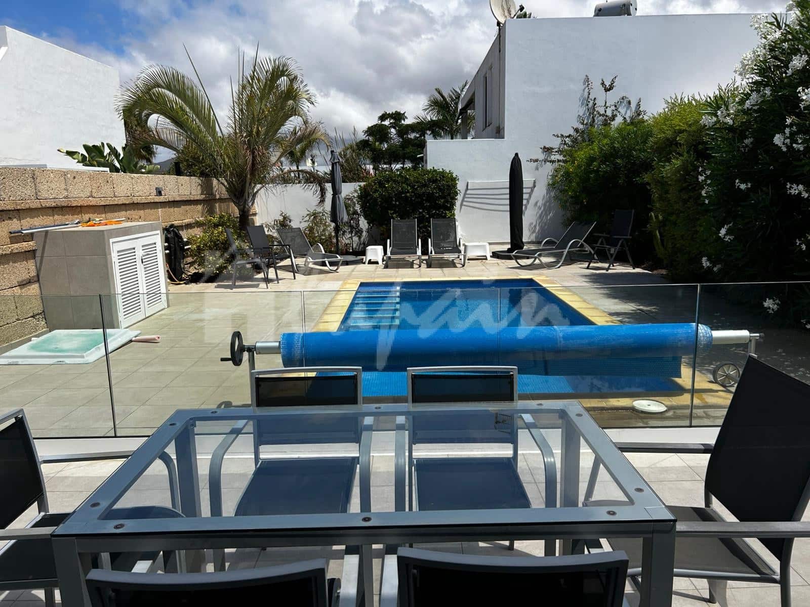 4 sypialnia Dom na sprzedaż w Costa del Silencio z basenem garażem - 790 000 € (Ref: 9922915)