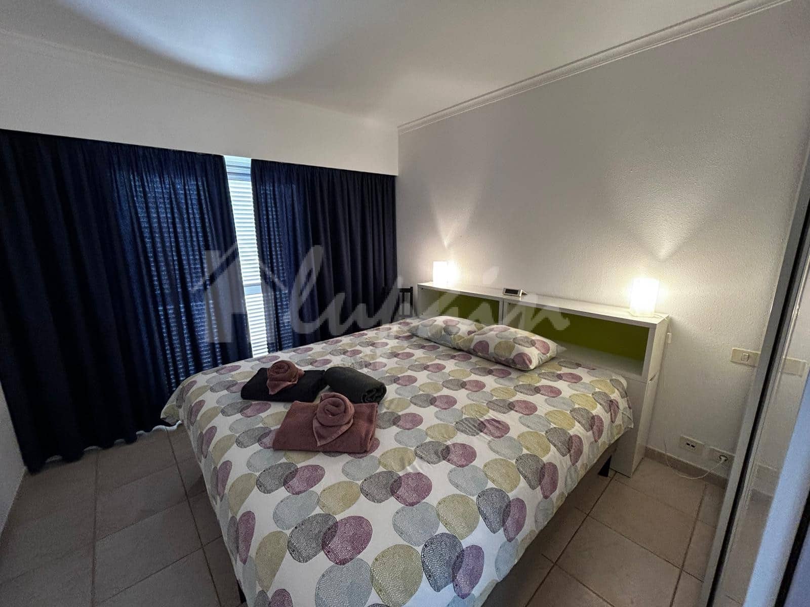 4 sypialnia Dom na sprzedaż w Costa del Silencio z basenem garażem - 790 000 € (Ref: 9922915)