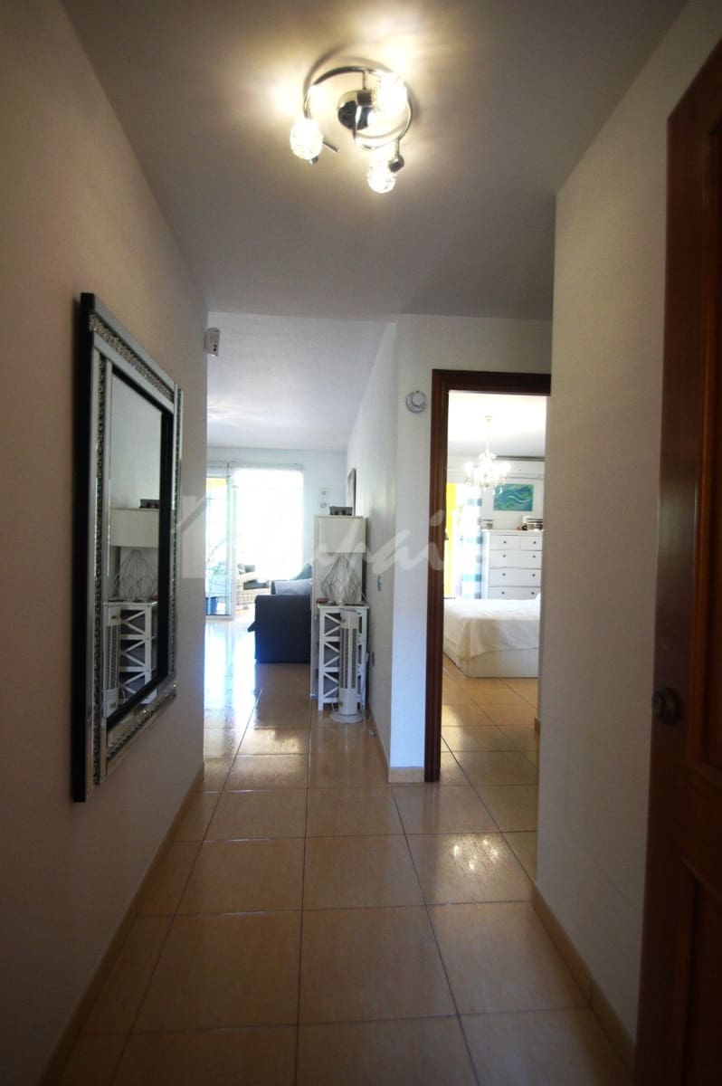 1 bedroom Apartment for sale in Palm-Mar with pool - € 295,000 (Ref: 9976392)