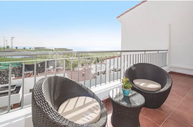 2 sypialnia Apartament na sprzedaż w La Caleta Adeje, Adeje z basenem garażem - 1 200 000 € (Ref: 9989821)