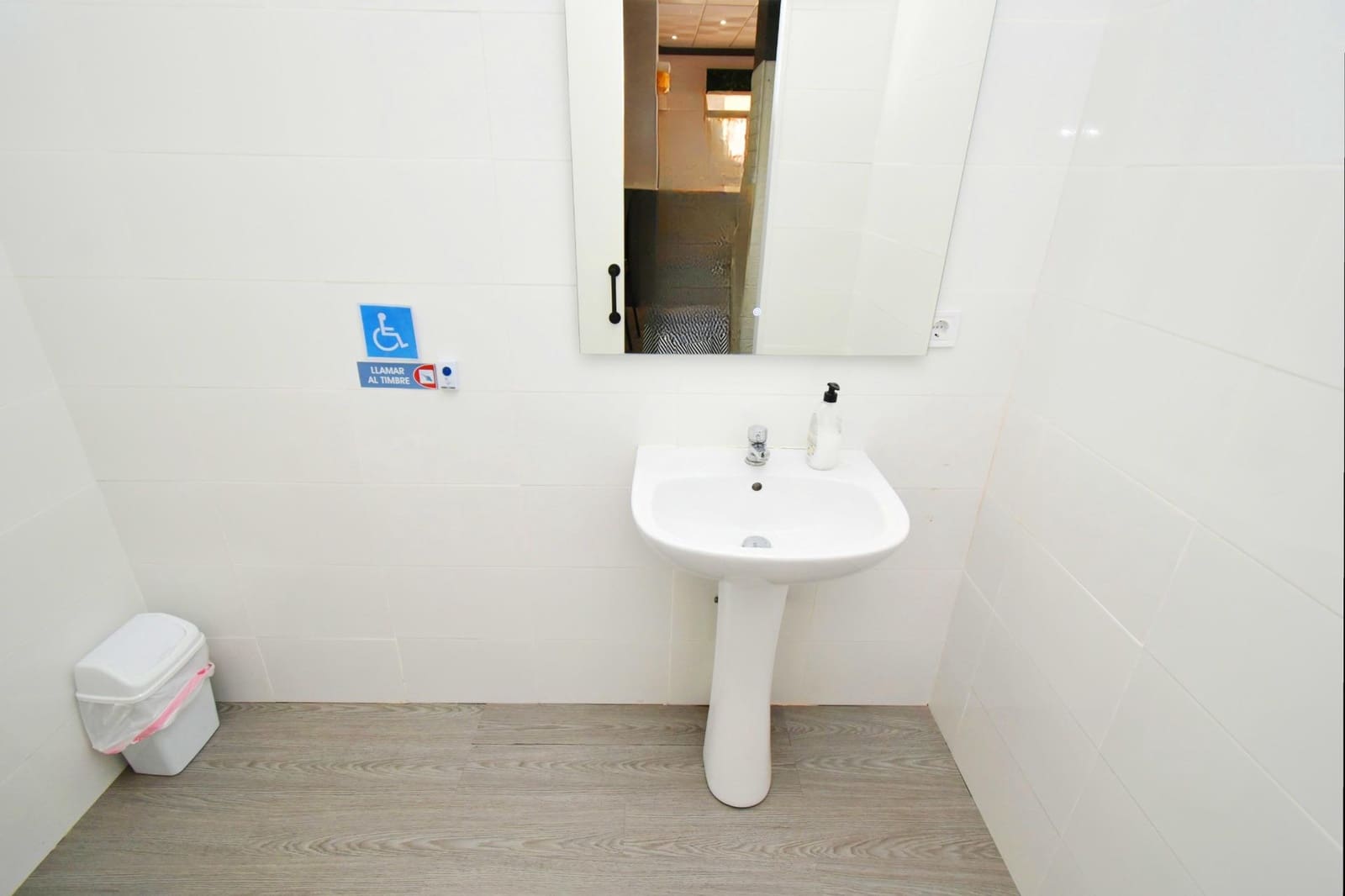 Local Commercial à vendre à El Ejido - 97 300 € (Ref: 10013108)