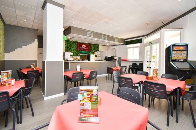 Kommersiell til salgs i El Ejido - € 97 300 (Ref: 10013108)