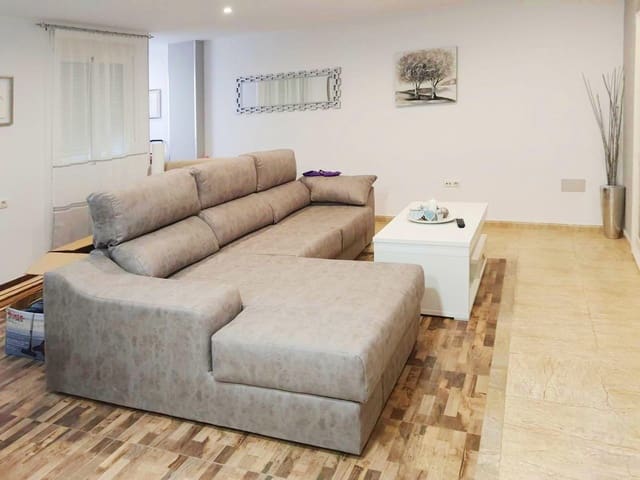 3 sovrum Lägenhet till salu i El Ejido med garage - 118 000 € (Ref: 10013109)