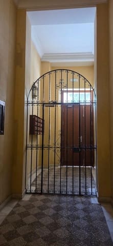 2 bedroom Apartment for rent in Seville city - € 1,649 (Ref: 10027454)