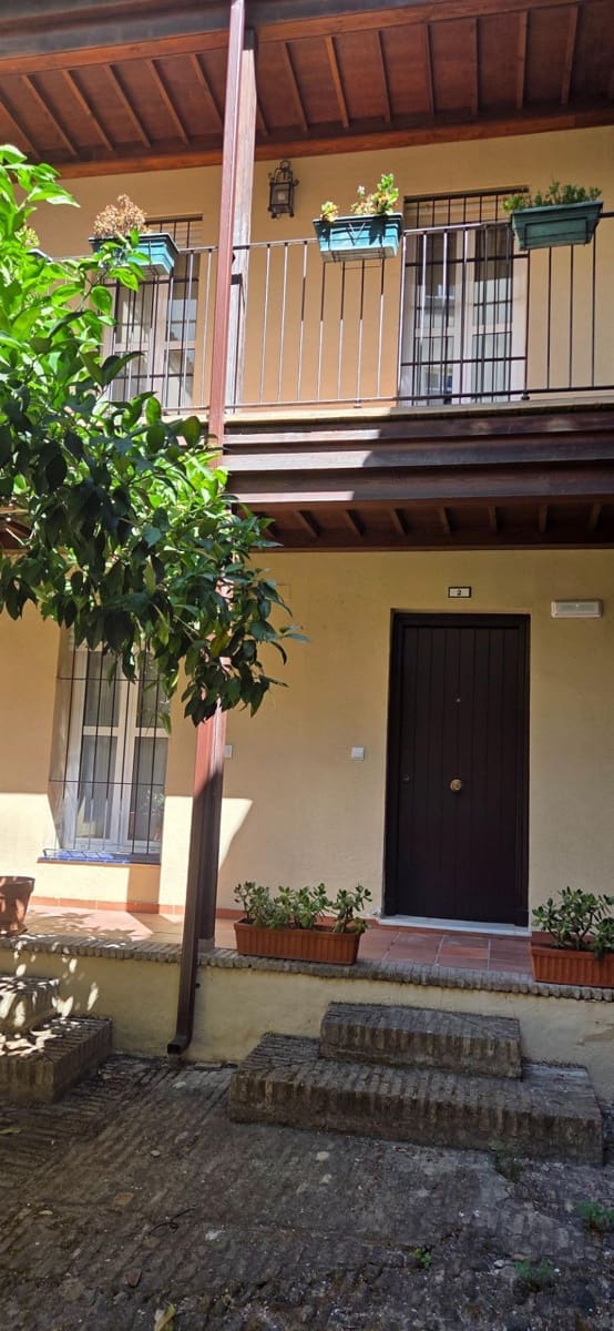 2 bedroom Apartment for rent in Seville city - € 1,649 (Ref: 10027454)