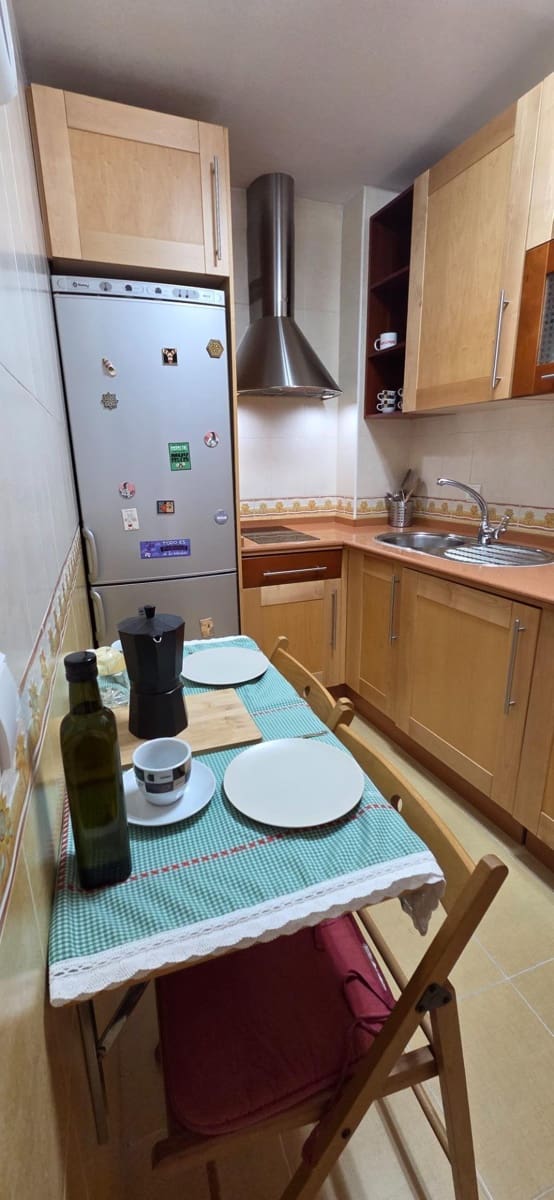 2 bedroom Apartment for rent in Seville city - € 1,649 (Ref: 10027454)