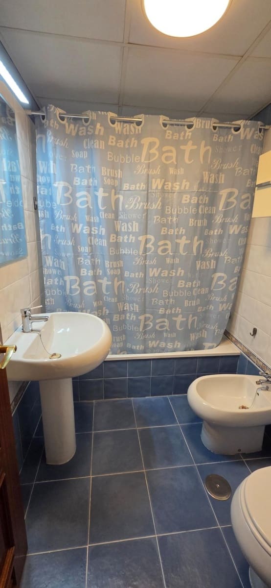 2 bedroom Apartment for rent in Seville city - € 1,649 (Ref: 10027454)