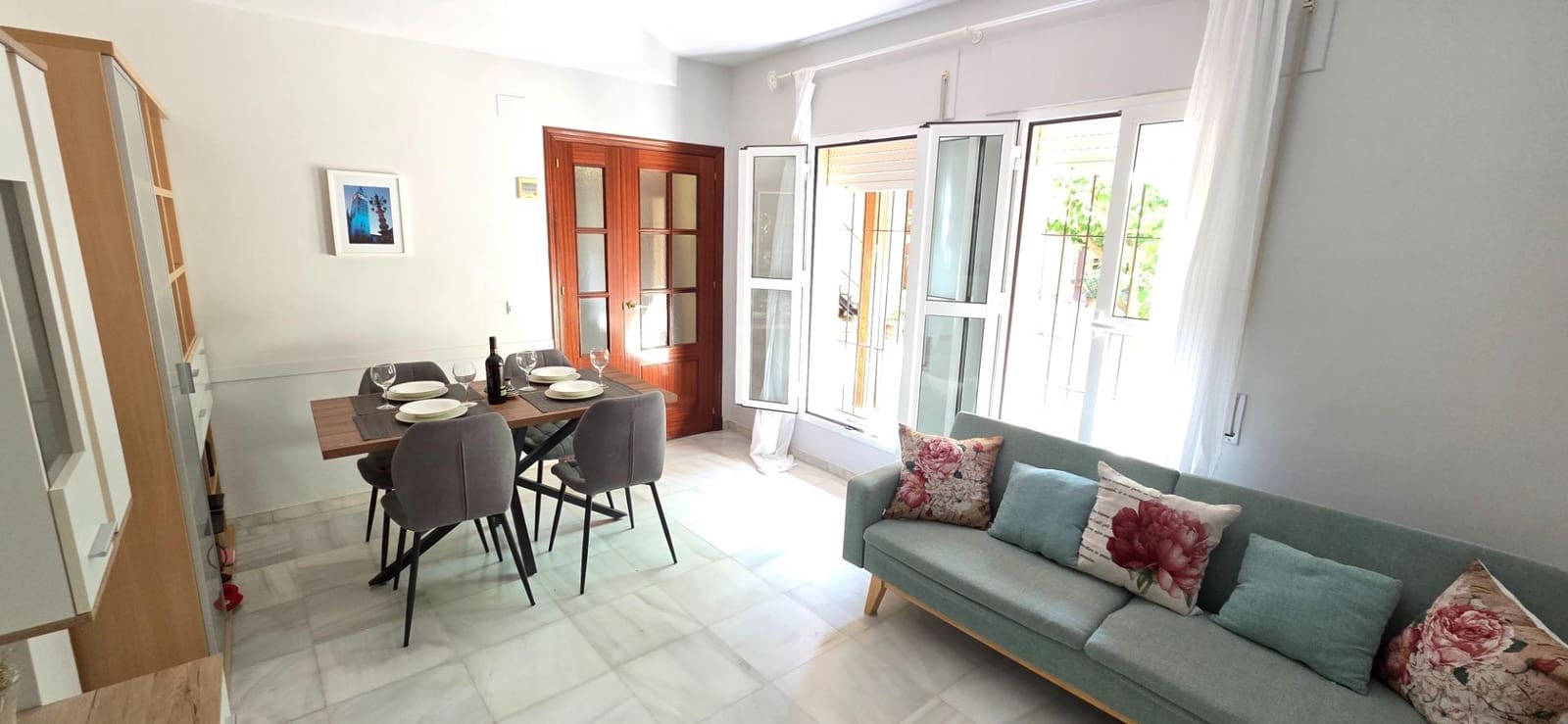 2 bedroom Apartment for rent in Seville city - € 1,649 (Ref: 10027454)