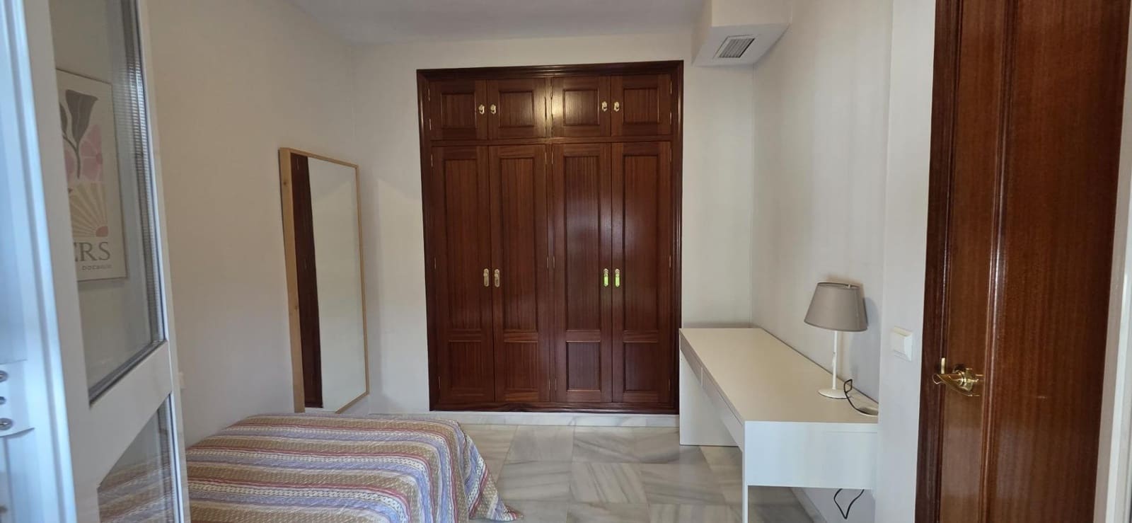 2 bedroom Apartment for rent in Seville city - € 1,649 (Ref: 10027454)