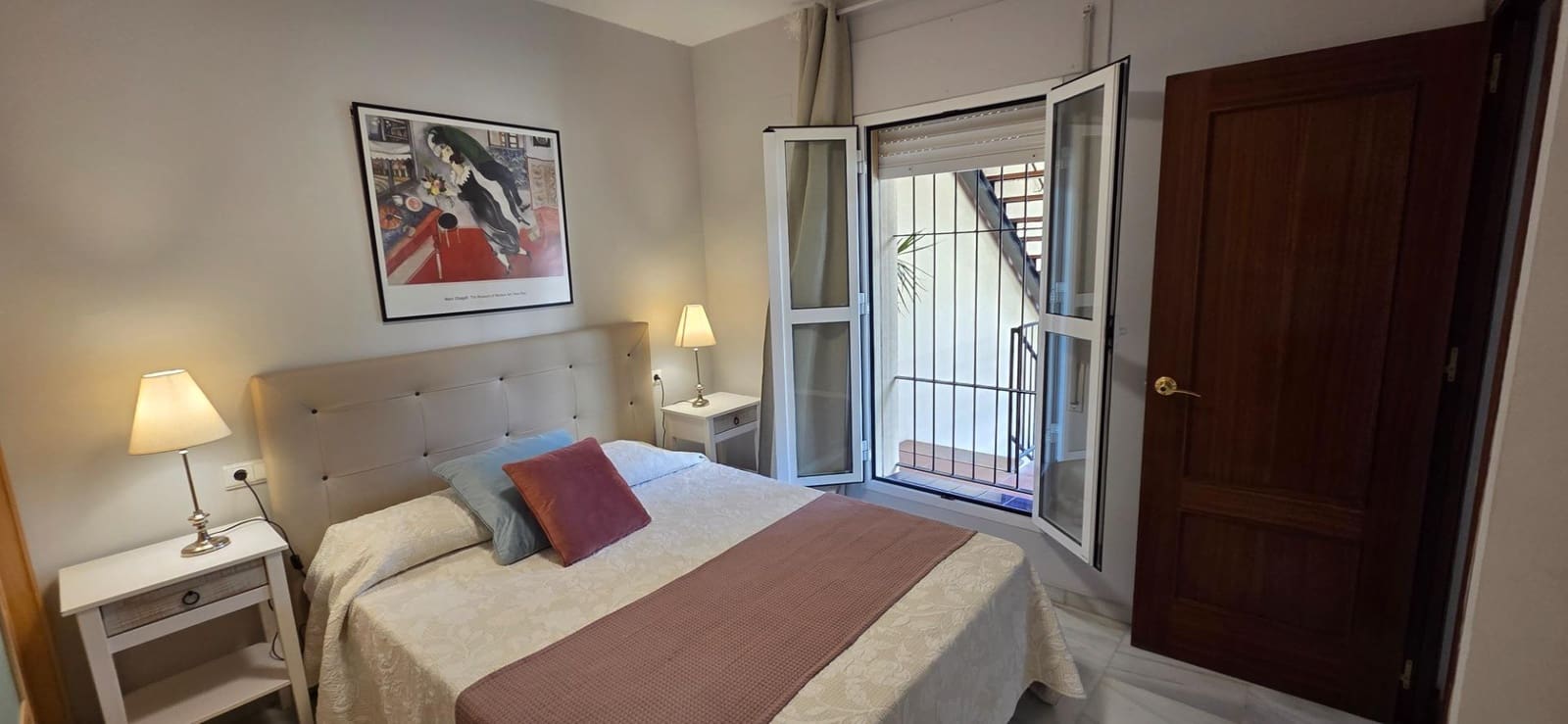 2 bedroom Apartment for rent in Seville city - € 1,649 (Ref: 10027454)