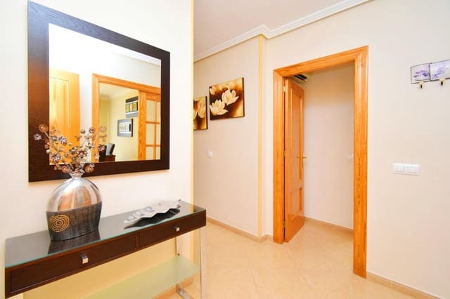 7 bedroom Townhouse for sale in El Ejido with garage - € 255,000 (Ref: 10030705)