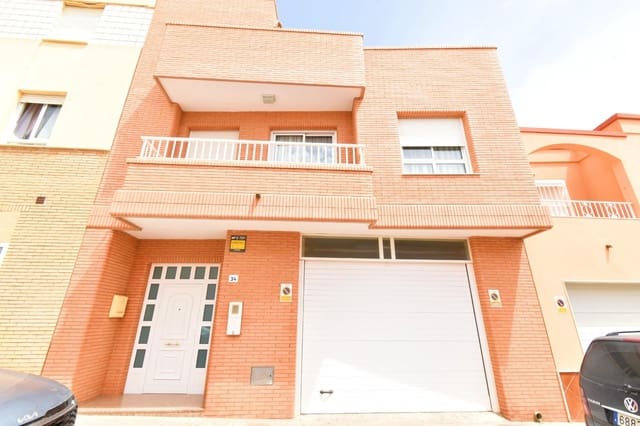 7 bedroom Townhouse for sale in El Ejido with garage - € 255,000 (Ref: 10030705)