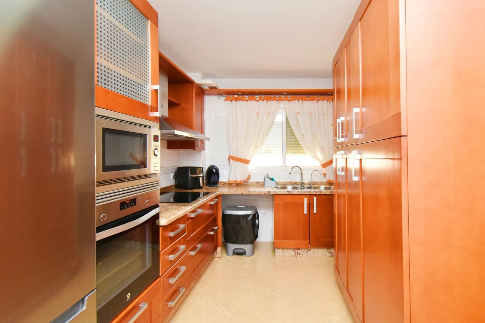 7 sypialnia Dom na sprzedaż w El Ejido z garażem - 255 000 € (Ref: 10030705)
