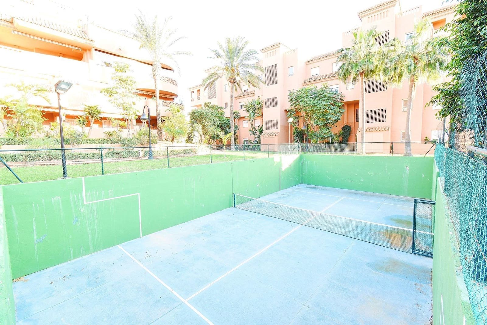 1 sovrum Lägenhet till salu i Almerimar med pool - 180 000 € (Ref: 10049535)