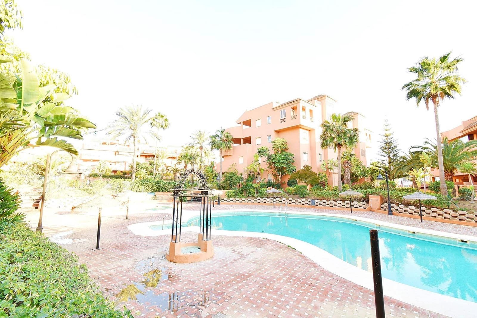 1 sovrum Lägenhet till salu i Almerimar med pool - 180 000 € (Ref: 10049535)