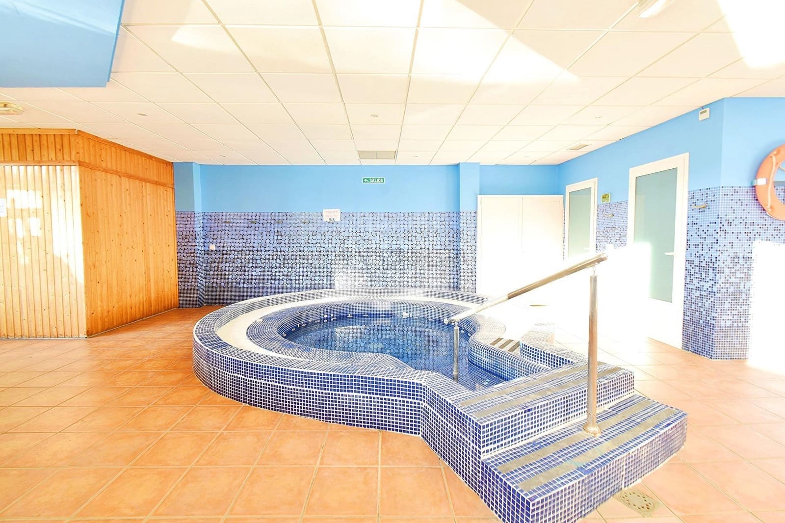 1 sovrum Lägenhet till salu i Almerimar med pool - 180 000 € (Ref: 10049535)