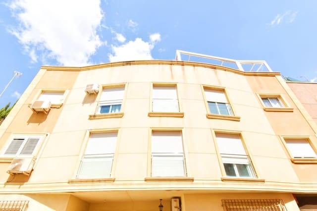 3 Zimmer Wohnung zu verkaufen in El Ejido mit Garage - 139.000 € (Ref: 10070855)