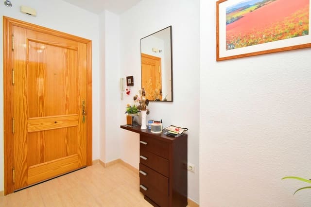 3 bedroom Flat for sale in Las Cabañuelas, Vícar - € 120,000 (Ref: 10109646)