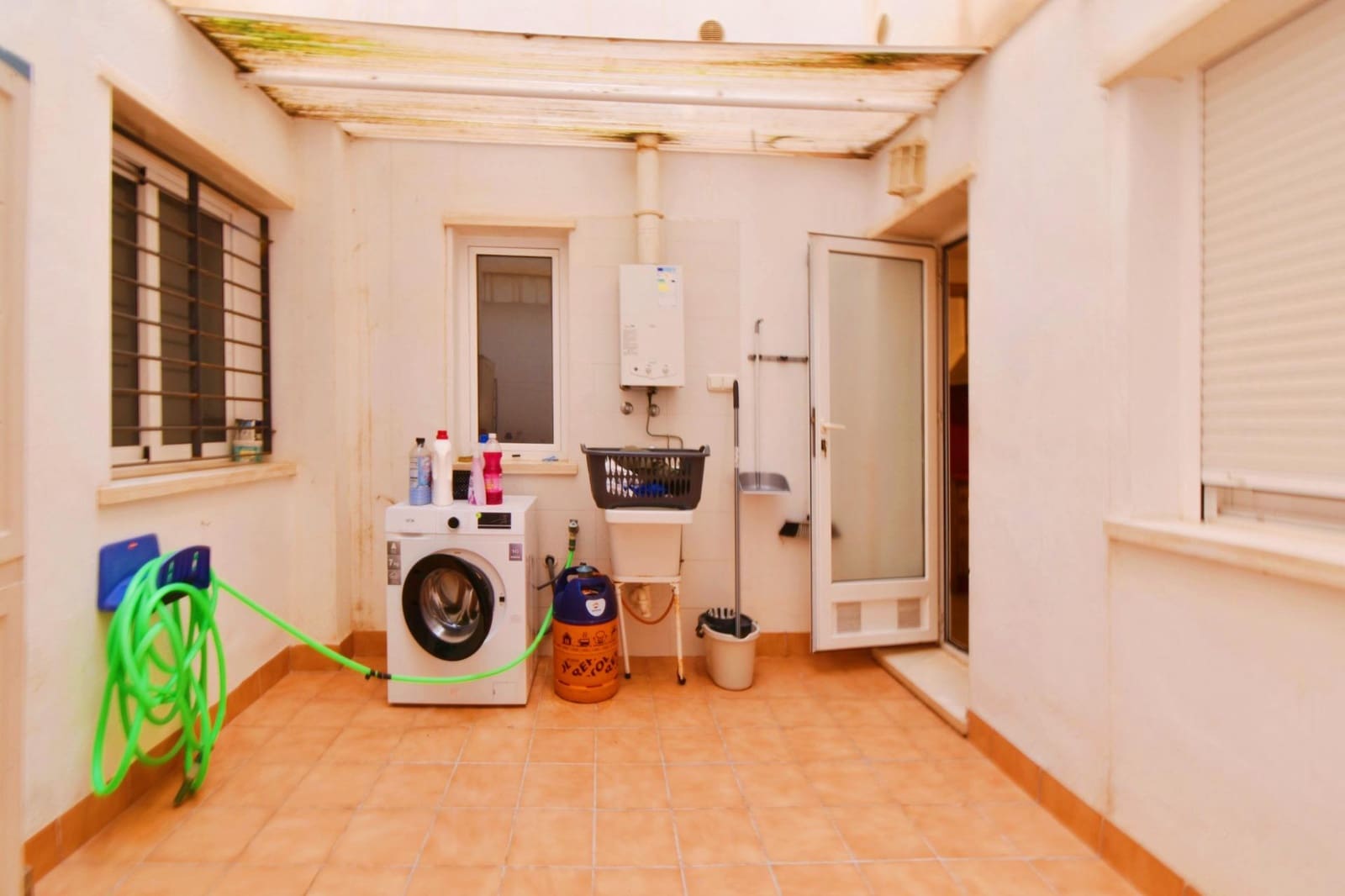 3 bedroom Flat for sale in El Ejido - € 129,000 (Ref: 10173848)