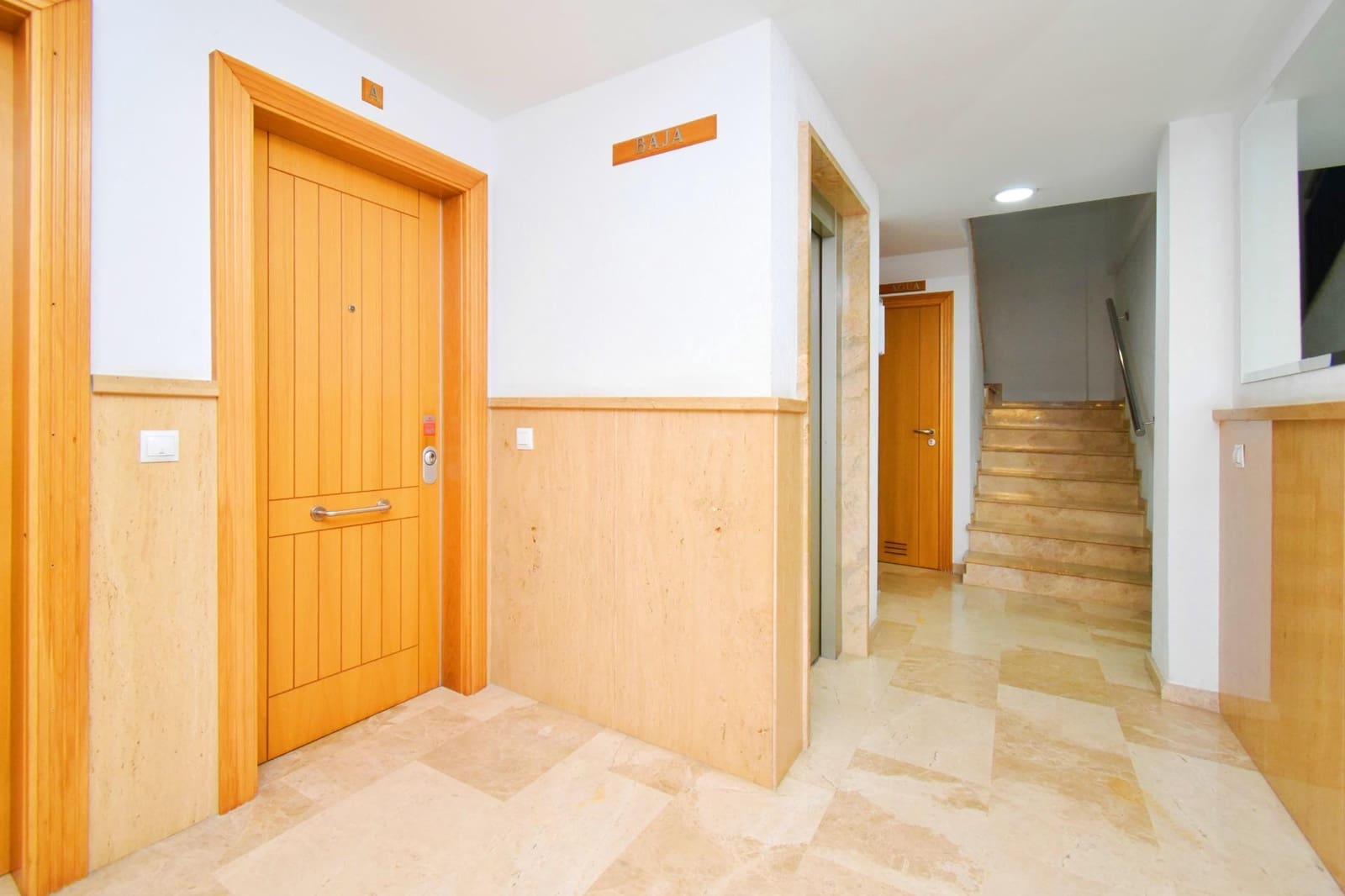 3 bedroom Flat for sale in El Ejido - € 129,000 (Ref: 10173848)