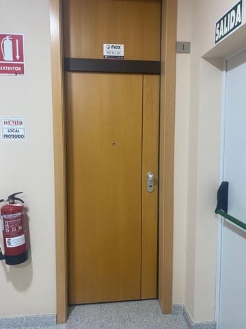 Escritório para arrendar em El Ejido com garagem - 800 € (Ref: 7482203)