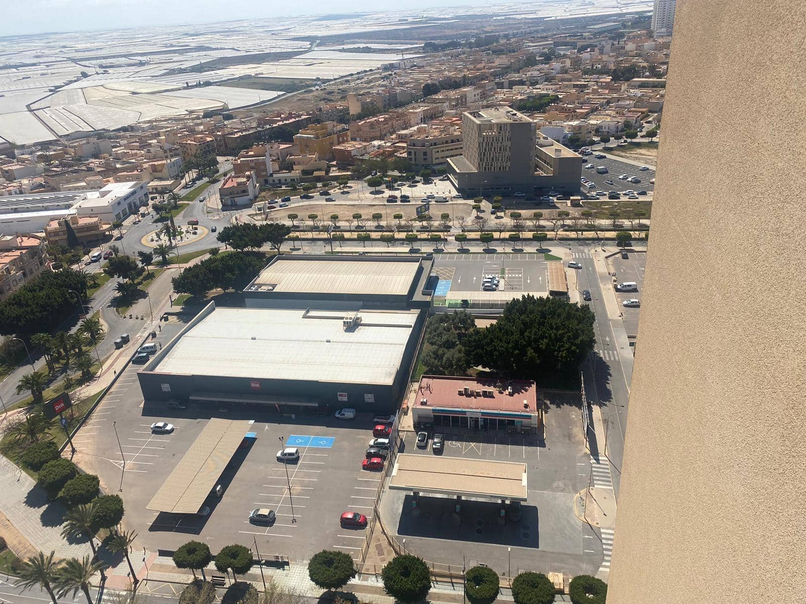 Toimisto vuokrattavana paikassa El Ejido mukana 
autotalli - 800 € (Ref: 7482203)