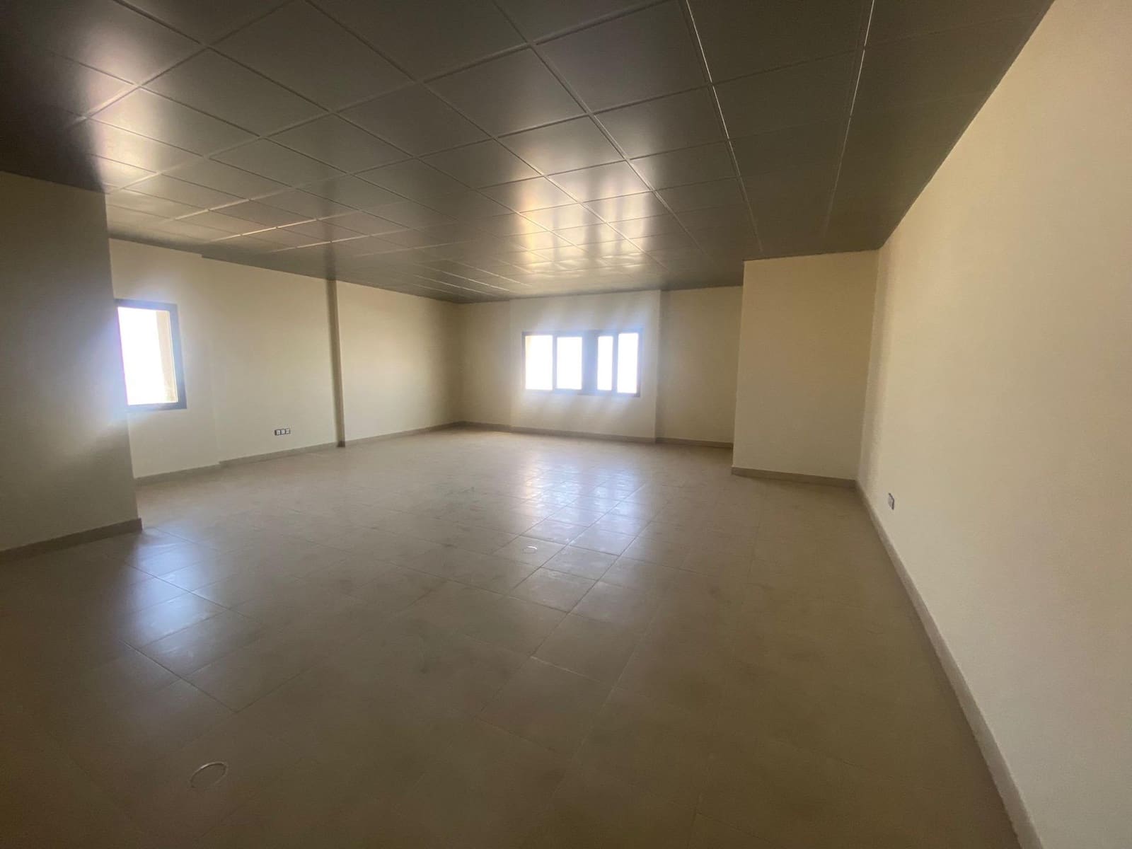 Ufficio da affittare in El Ejido con garage - 490 € (Rif: 7482206)