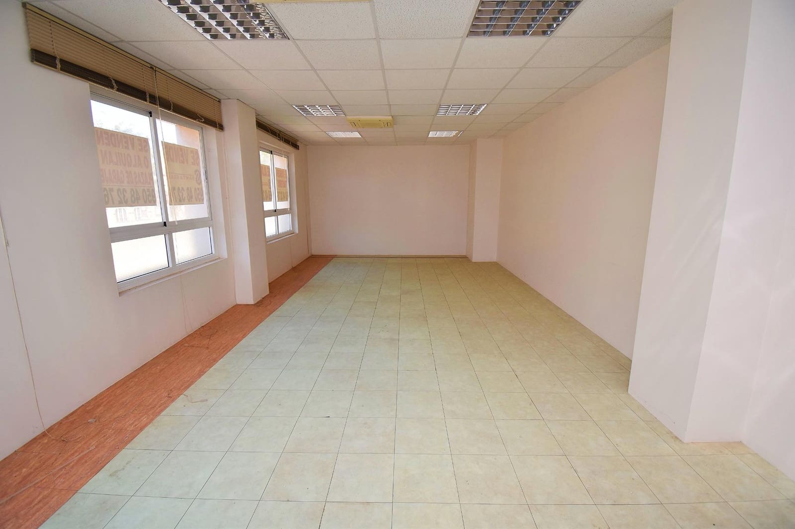 Kontor till salu i El Ejido med garage - 621 500 € (Ref: 7483203)