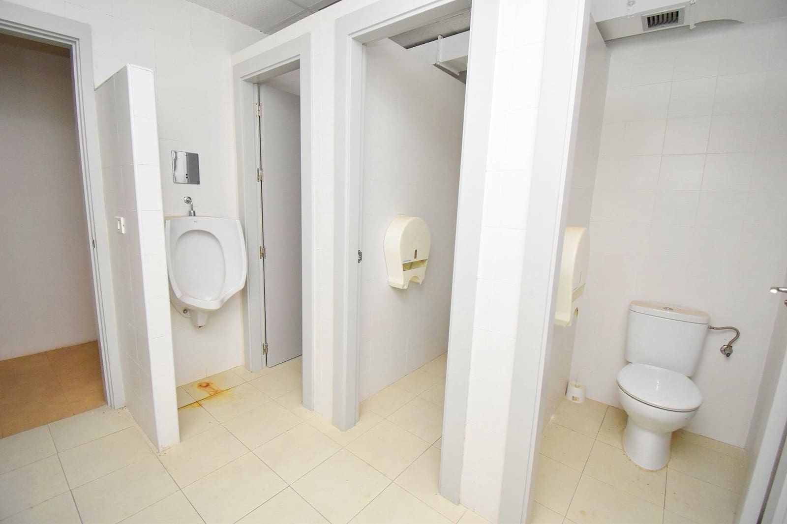 Kontor till salu i El Ejido med garage - 621 500 € (Ref: 7483203)